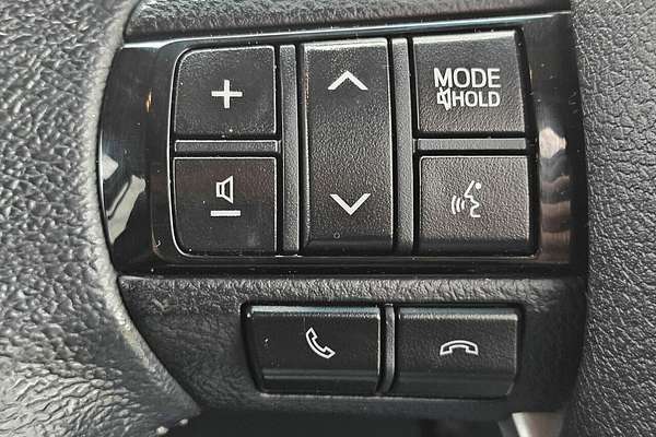 2017 Toyota Hilux SR5 GUN126R 4X4