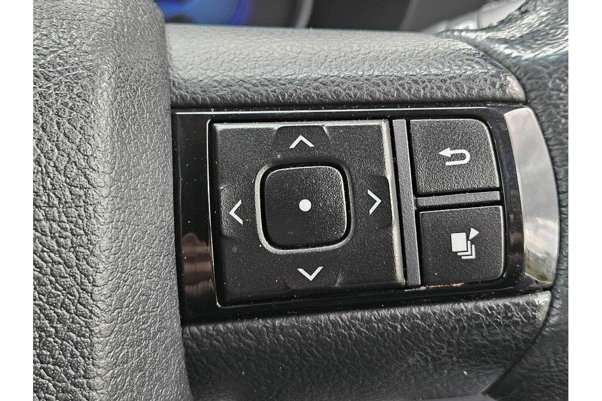 2017 Toyota Hilux SR5 GUN126R 4X4
