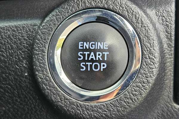 2017 Toyota Hilux SR5 GUN126R 4X4