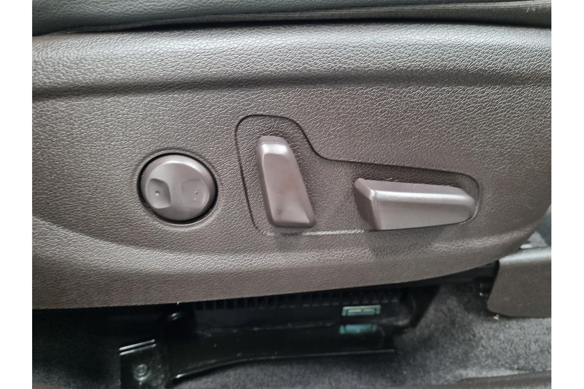 2019 Hyundai Santa Fe Elite TM