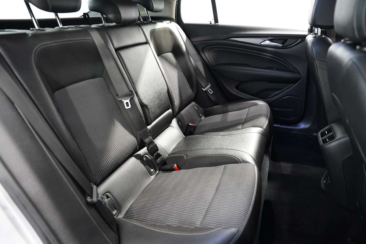 2018 Holden Commodore RS ZB