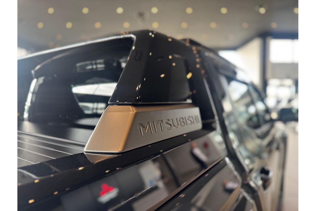 2025 Mitsubishi Triton GSR MV 4X4