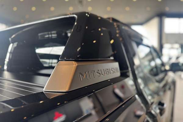 2025 Mitsubishi Triton GSR MV 4X4