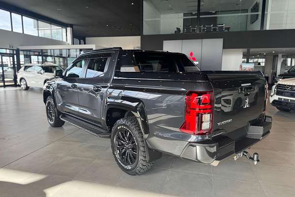 2025 Mitsubishi Triton GSR MV 4X4