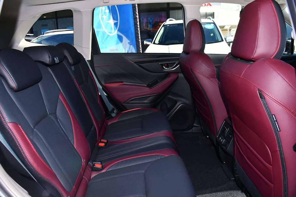 2024 Subaru Forester STI Sport S5