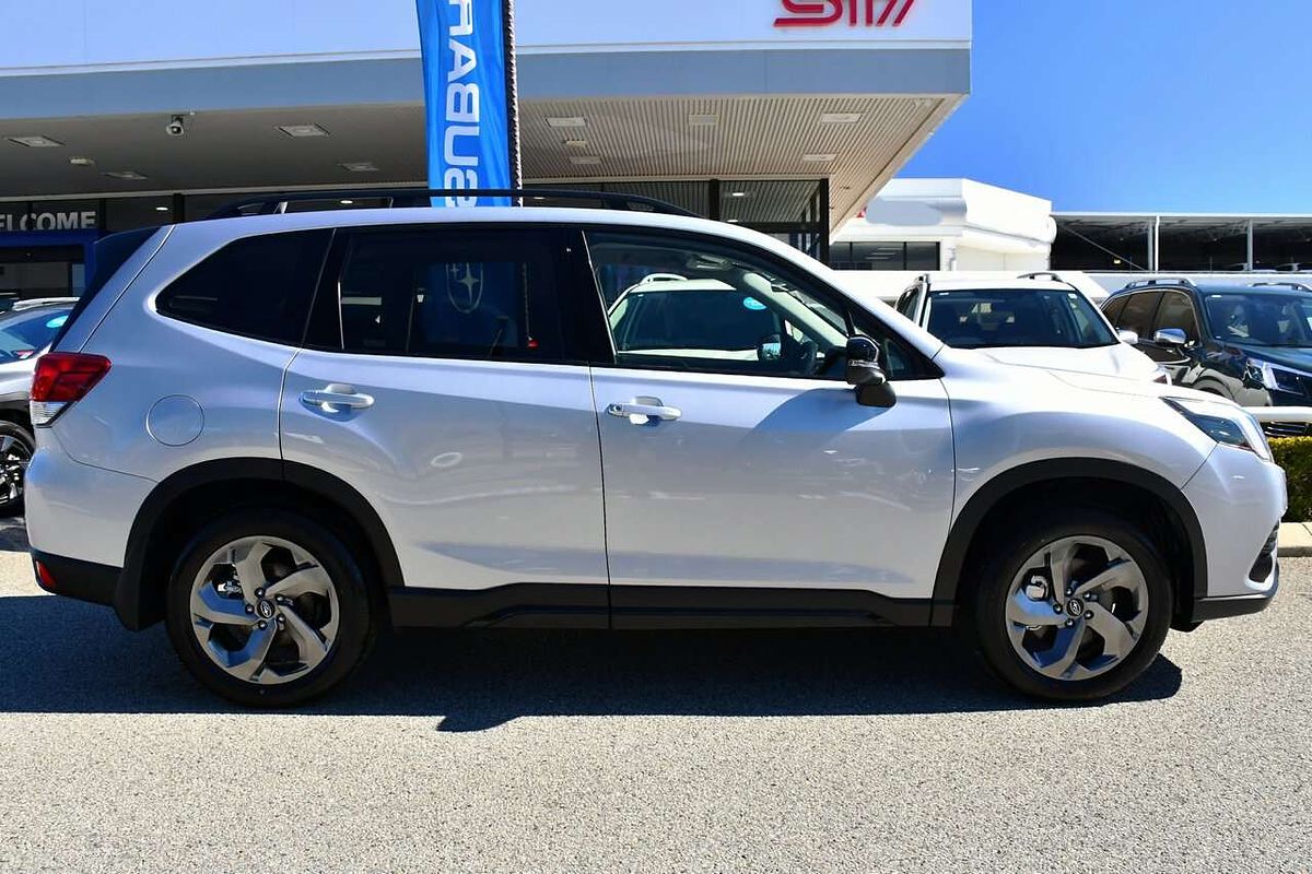 2024 Subaru Forester STI Sport S5