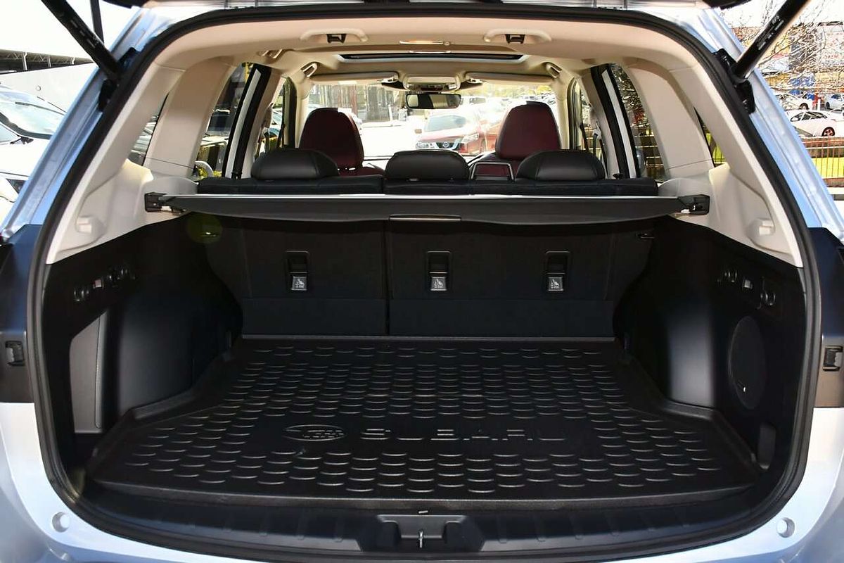 2024 Subaru Forester STI Sport S5