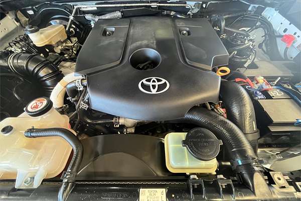 2020 Toyota Hilux SR GUN126R 4X4