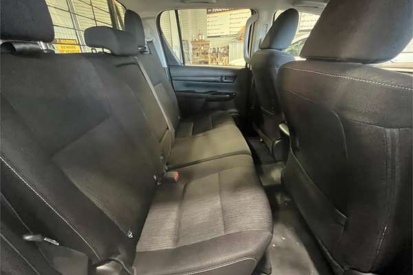 2020 Toyota Hilux SR GUN126R 4X4