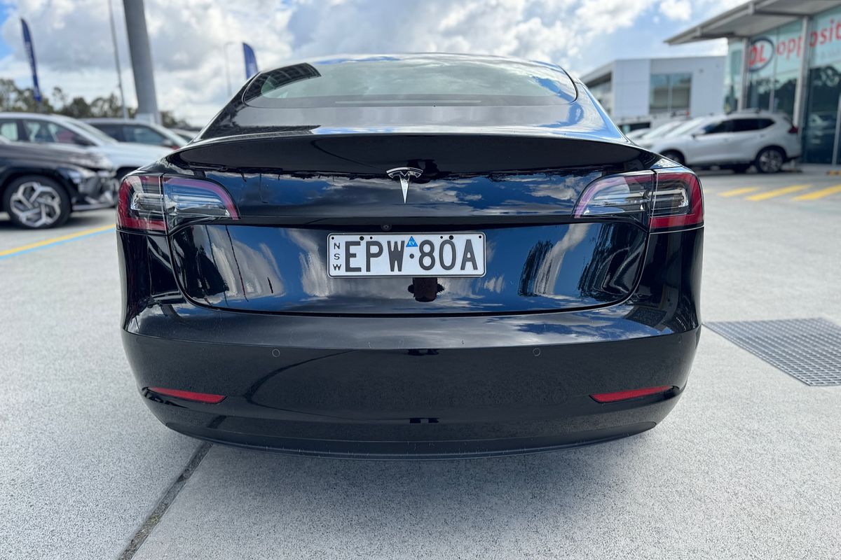 2021 Tesla Model 3 Standard Range Plus