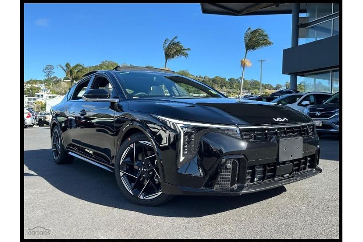 2025 Kia K4 GT-Line CL4m