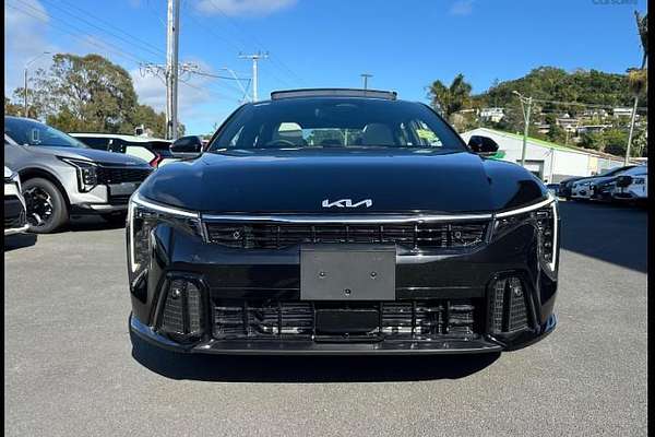 2025 Kia K4 GT-Line CL4m