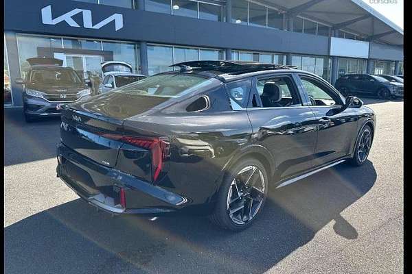 2025 Kia K4 GT-Line CL4m