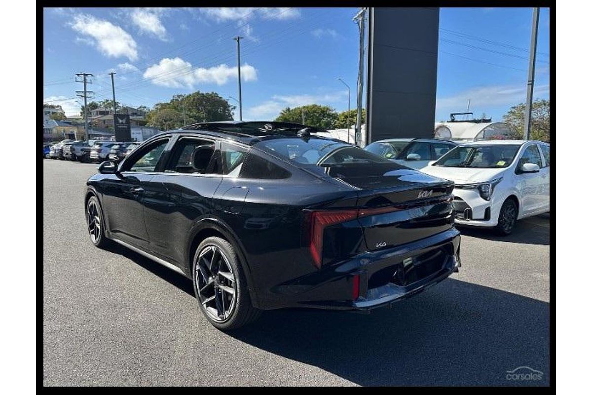 2025 Kia K4 GT-Line CL4m