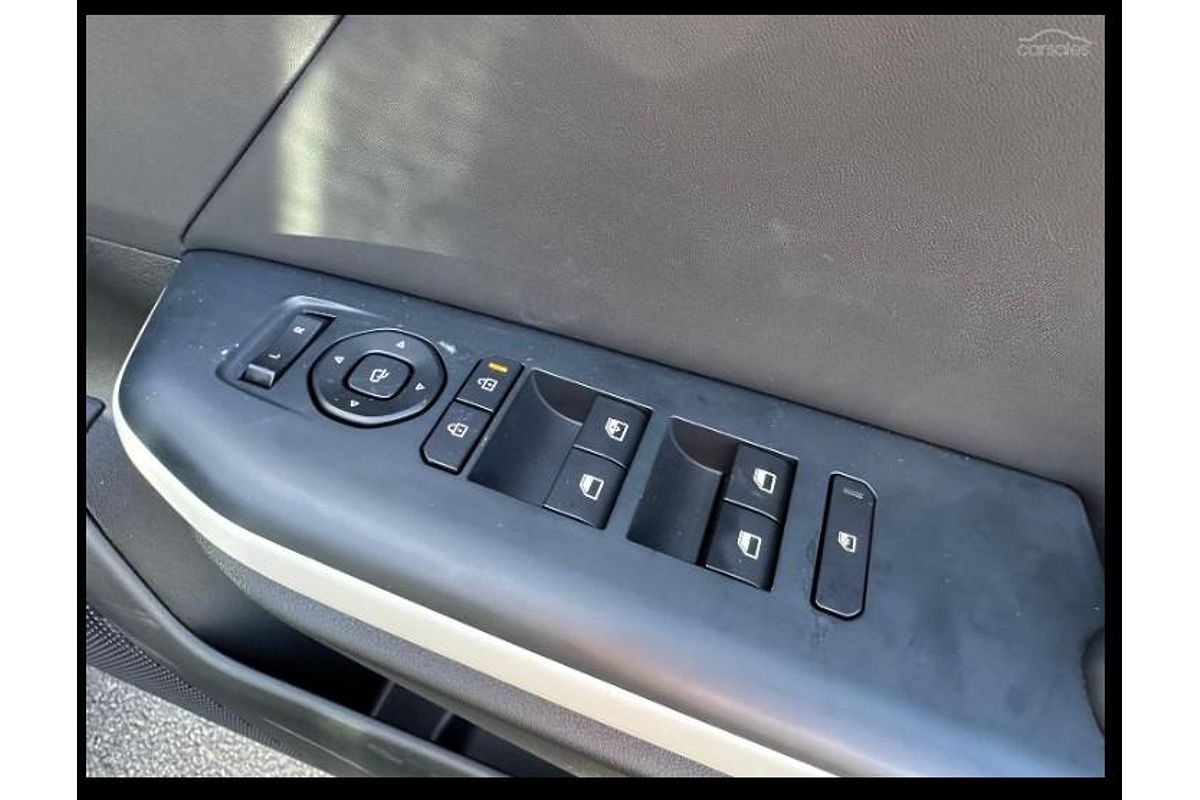 2025 Kia K4 GT-Line CL4m