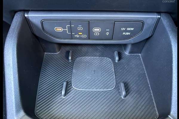 2025 Kia K4 GT-Line CL4m