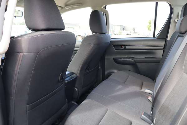 2024 Toyota Hilux SR GUN126R 4X4