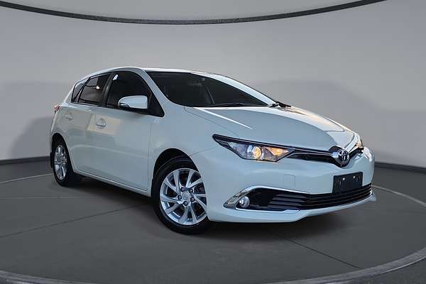 2017 Toyota Corolla Ascent Sport ZRE182R