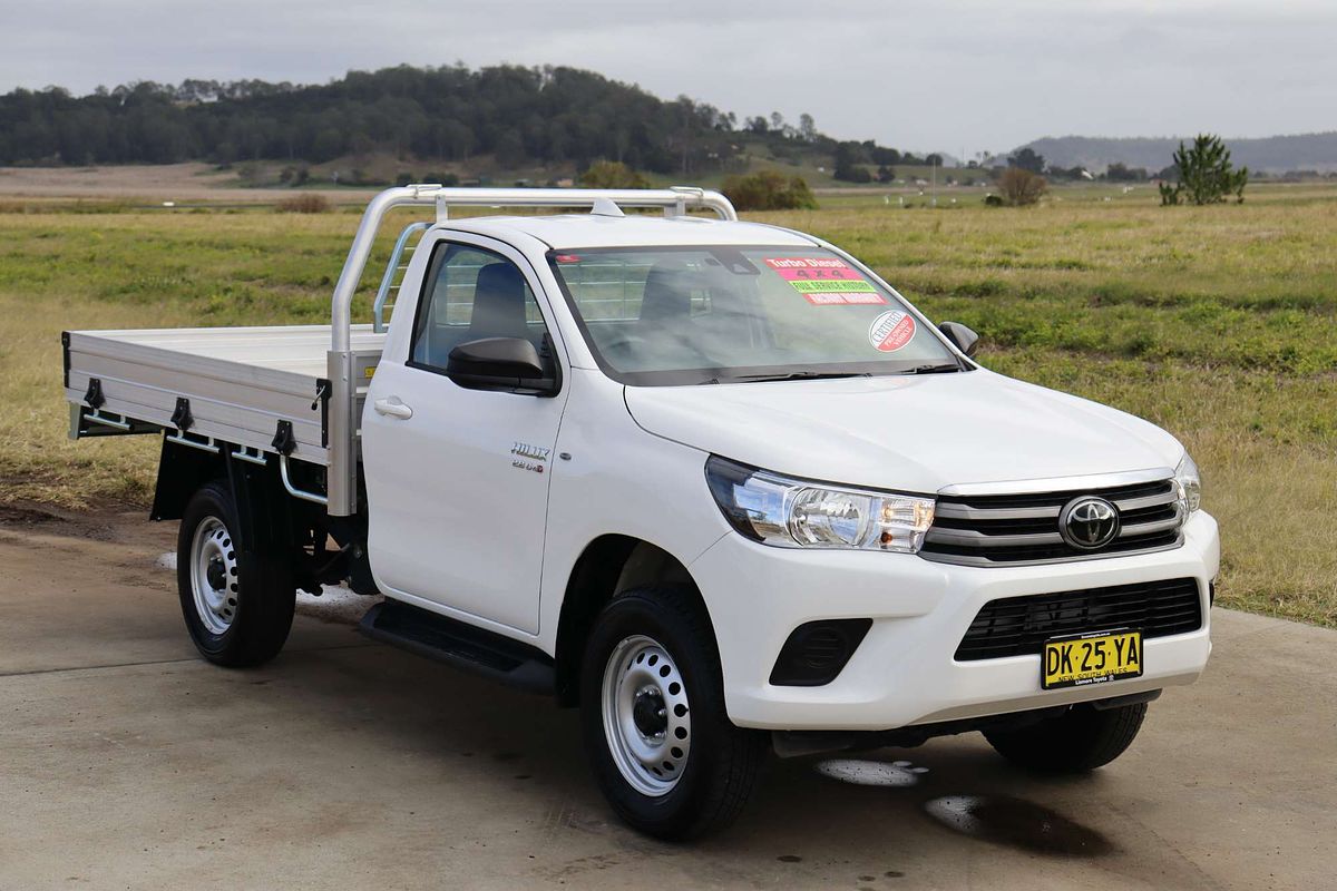 2024 Toyota Hilux SR GUN126R 4X4