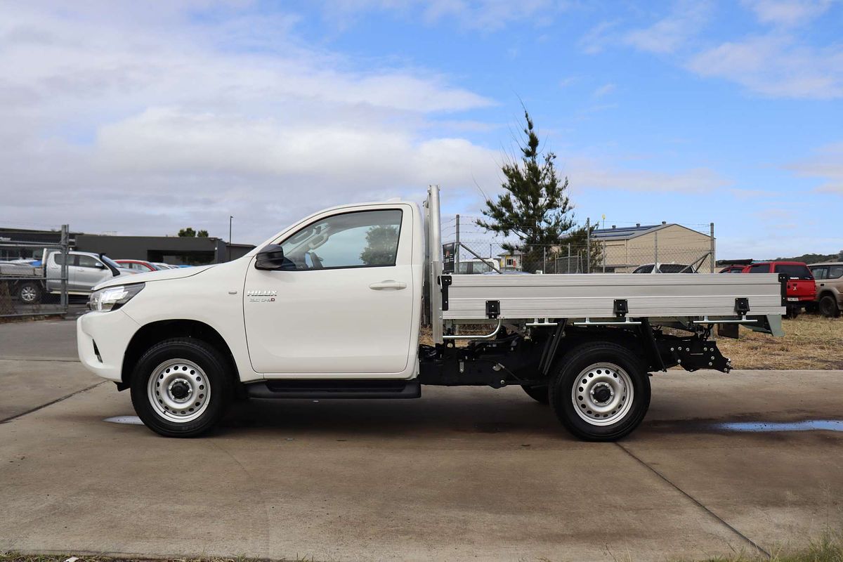 2024 Toyota Hilux SR GUN126R 4X4