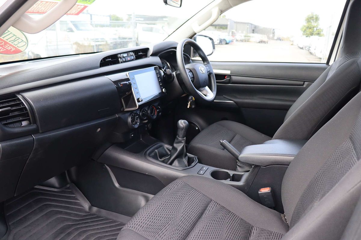 2024 Toyota Hilux SR GUN126R 4X4
