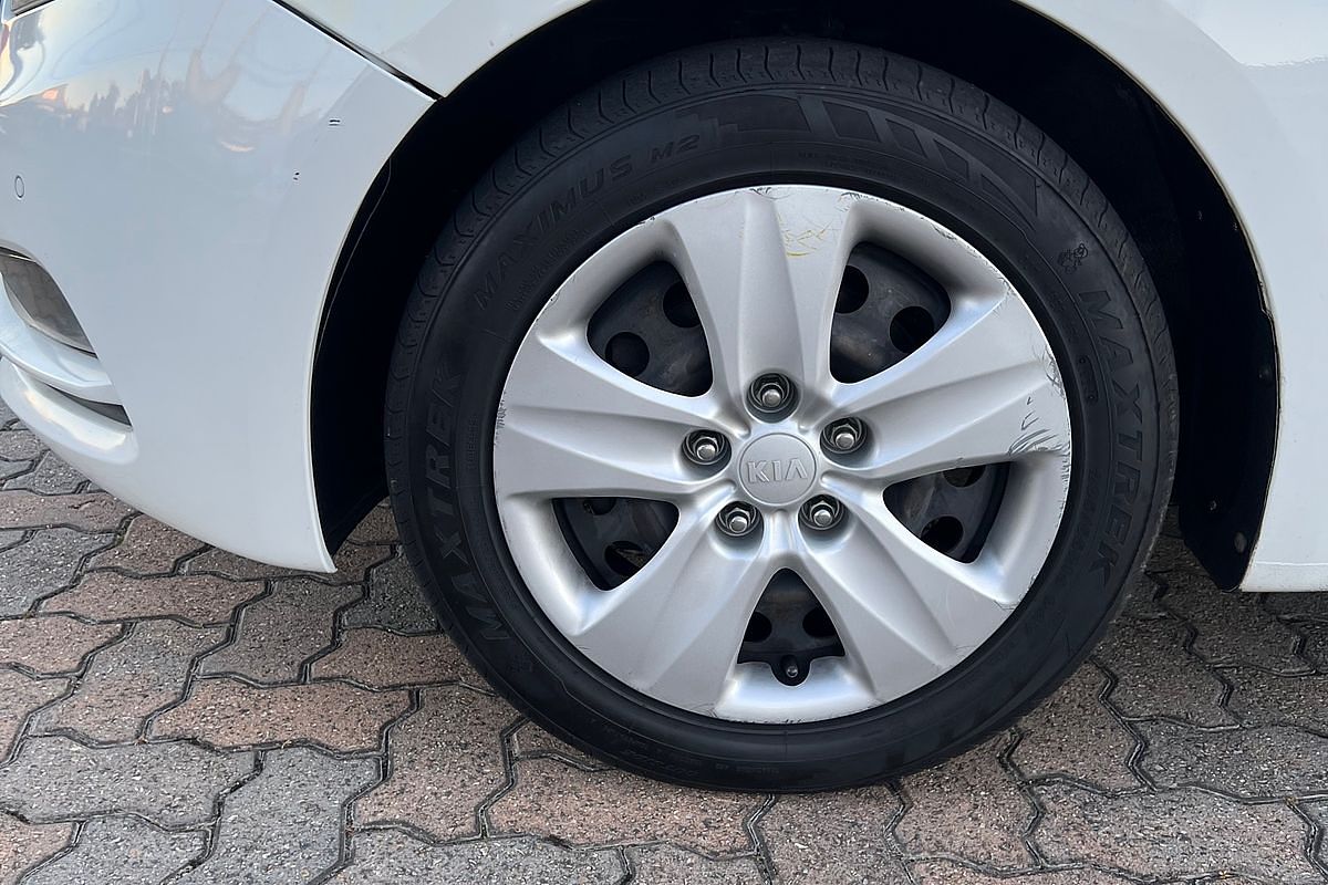 2015 Kia Cerato S YD