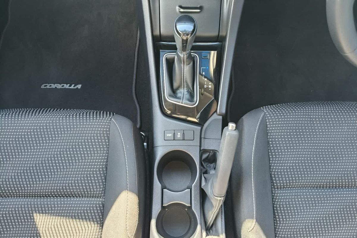 2017 Toyota Corolla Ascent Sport ZRE182R