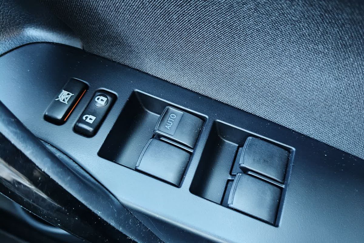 2017 Toyota Corolla Ascent Sport ZRE182R