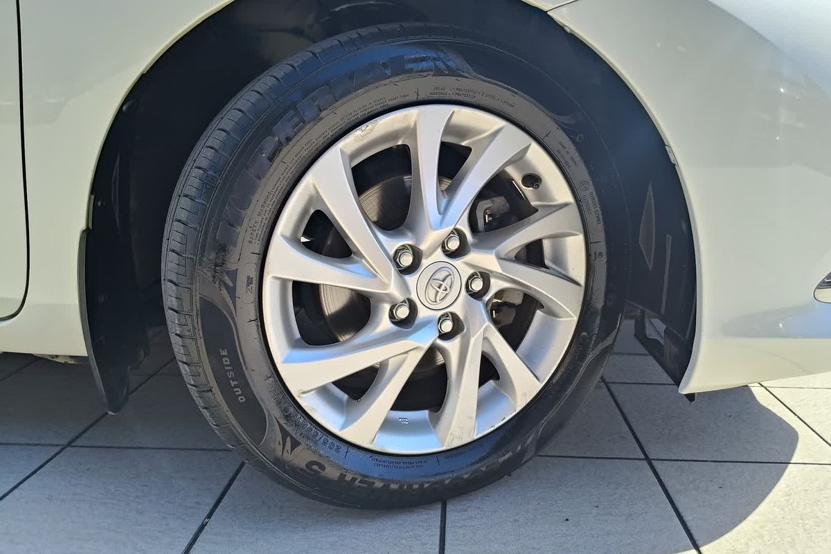 2017 Toyota Corolla Ascent Sport ZRE182R