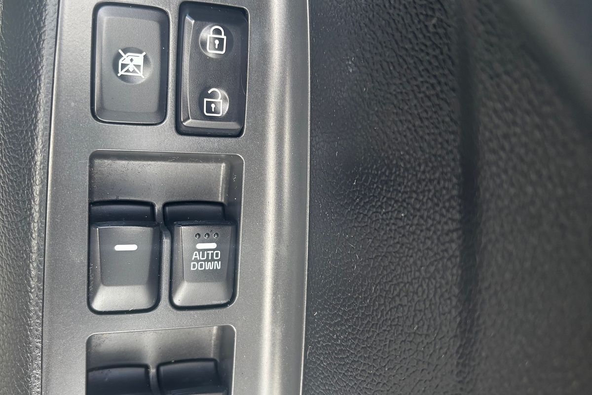 2017 Kia Cerato Sport YD