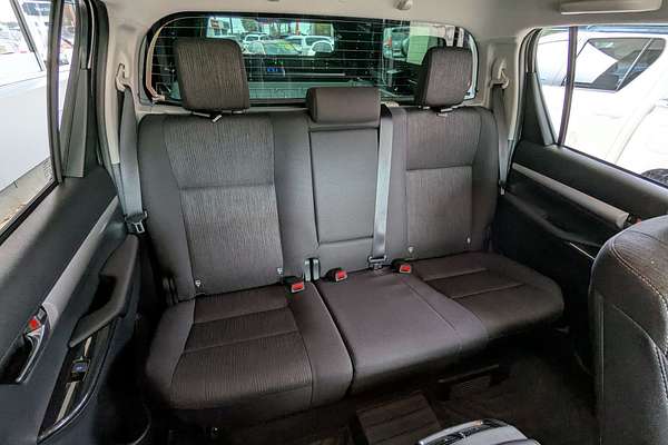 2024 Toyota Hilux SR5 48V GUN126R 4X4