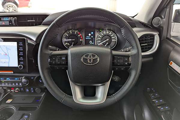 2024 Toyota Hilux SR5 48V GUN126R 4X4