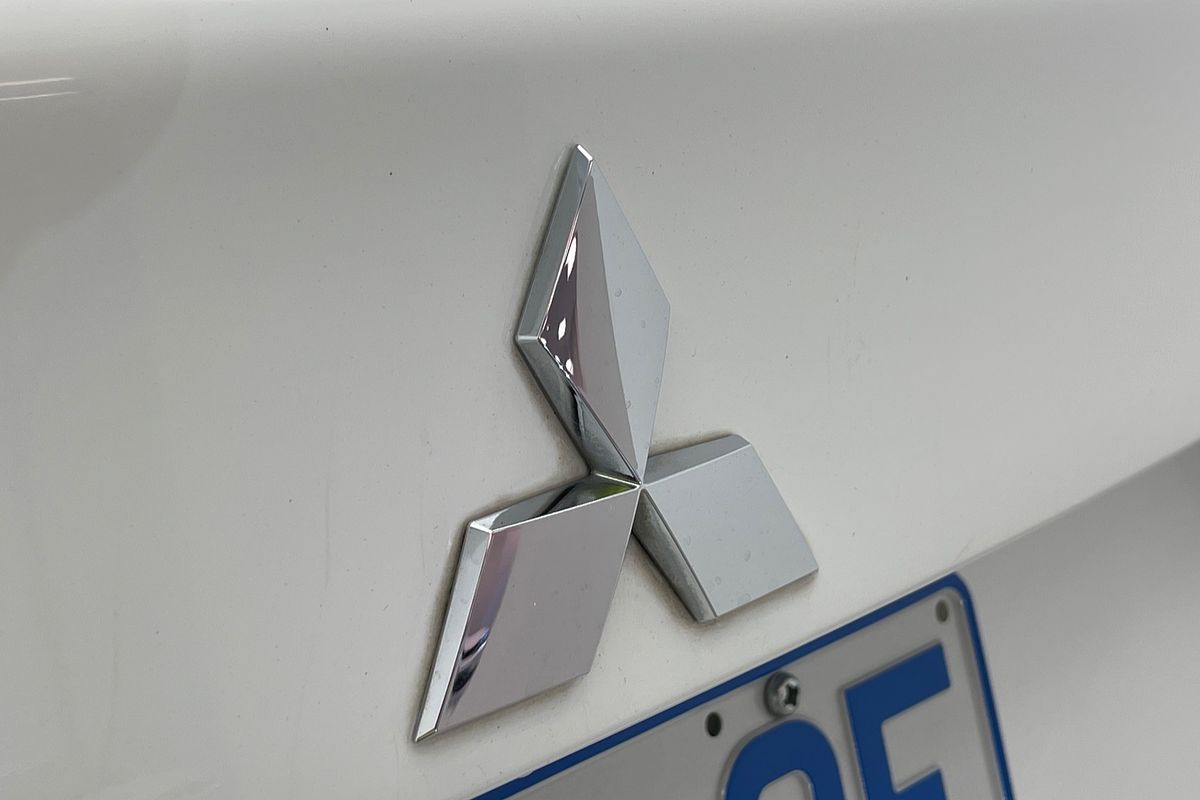 2022 Mitsubishi ASX ES XD