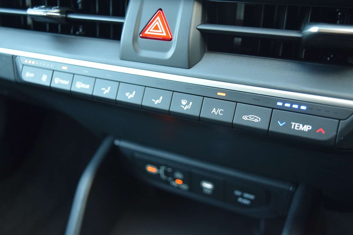 2025 Kia K4 S CL4m