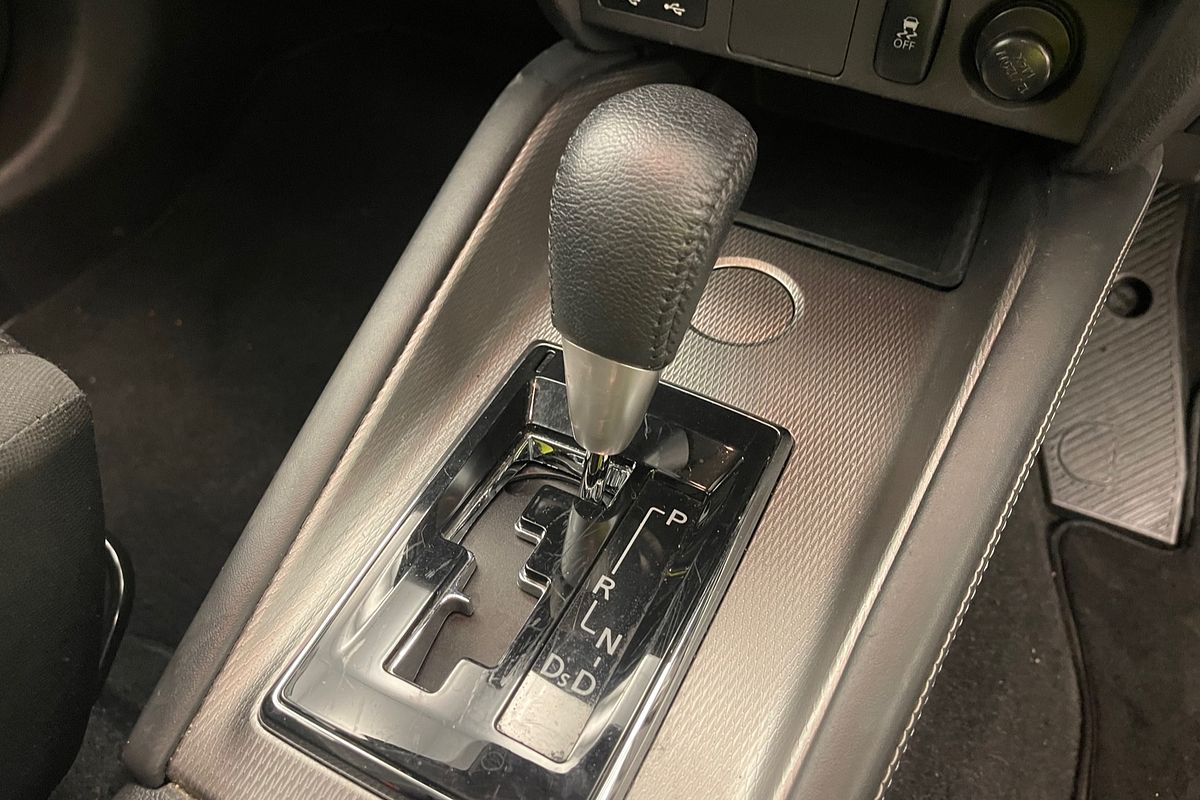 2022 Mitsubishi ASX ES XD