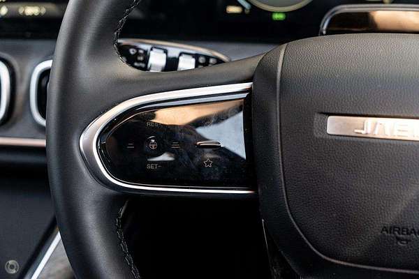 2025 Jaecoo J8 Track