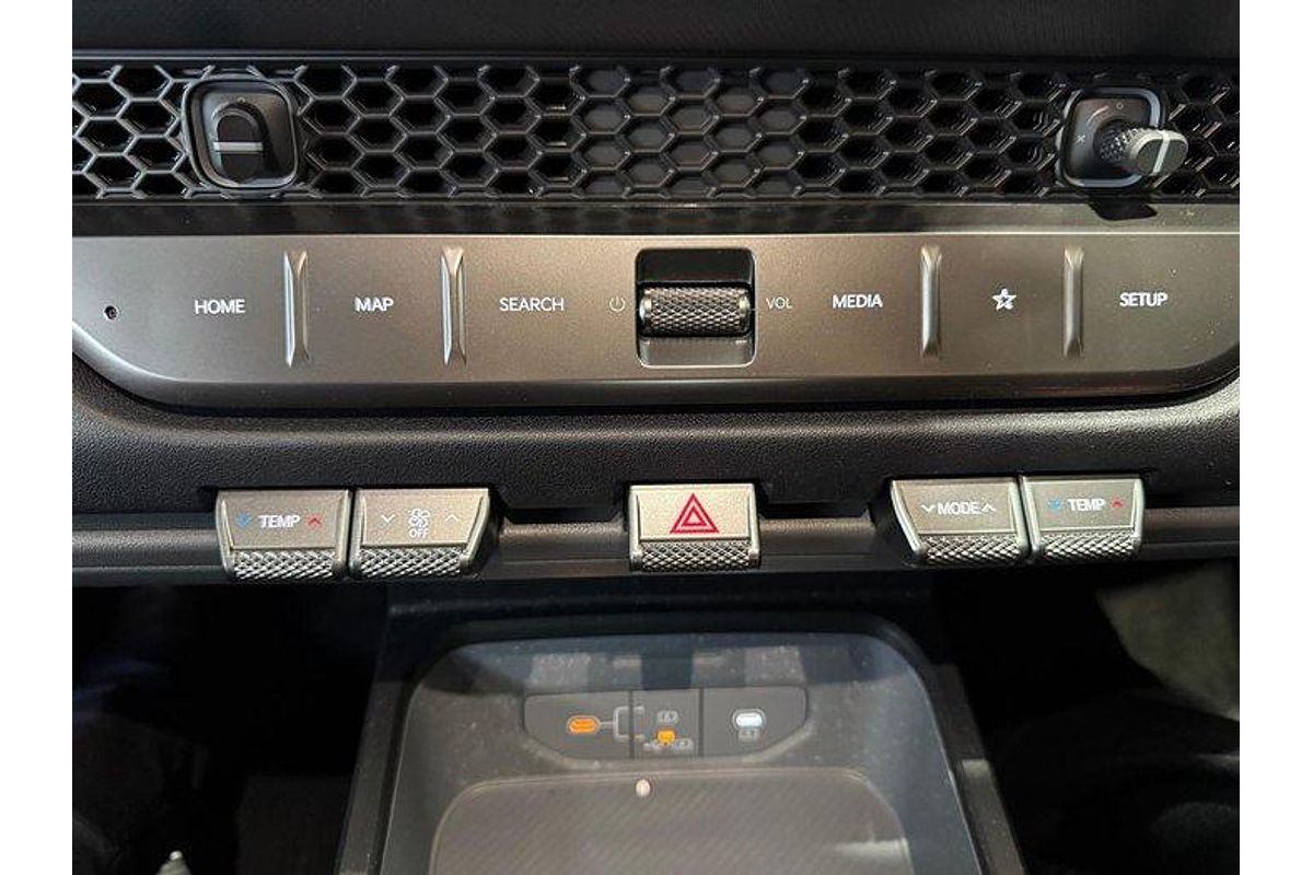 2025 Kia Tasman SX TK 4X4