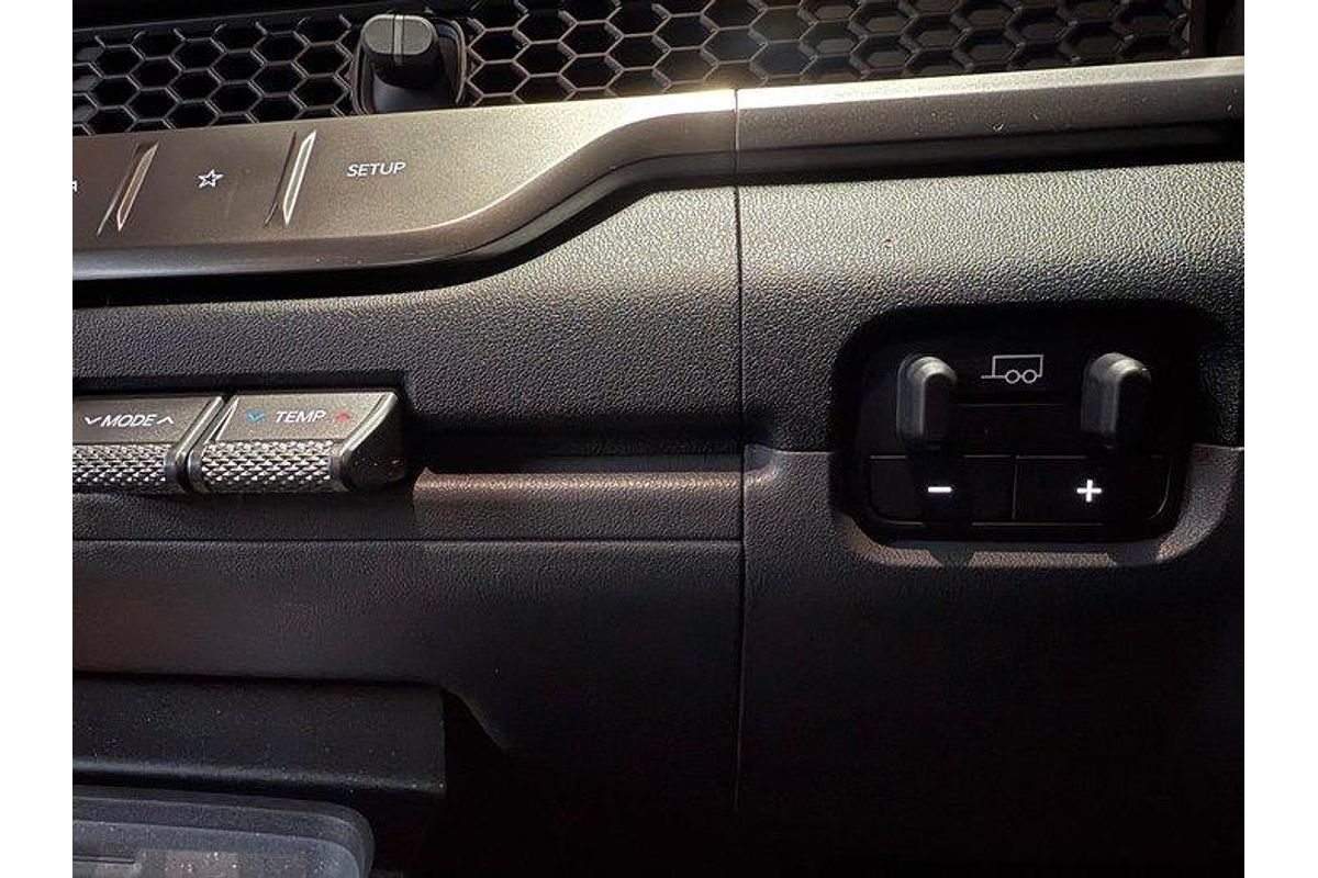 2025 Kia Tasman SX TK 4X4