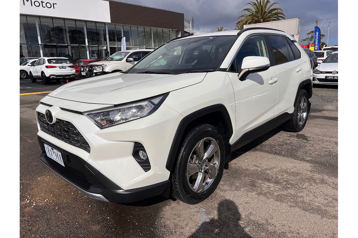 2020 Toyota RAV4 GXL MXAA52R