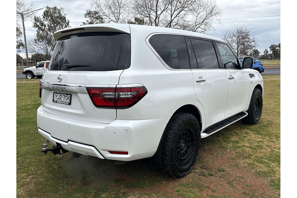 2020 Nissan Patrol Ti Y62 Series 5