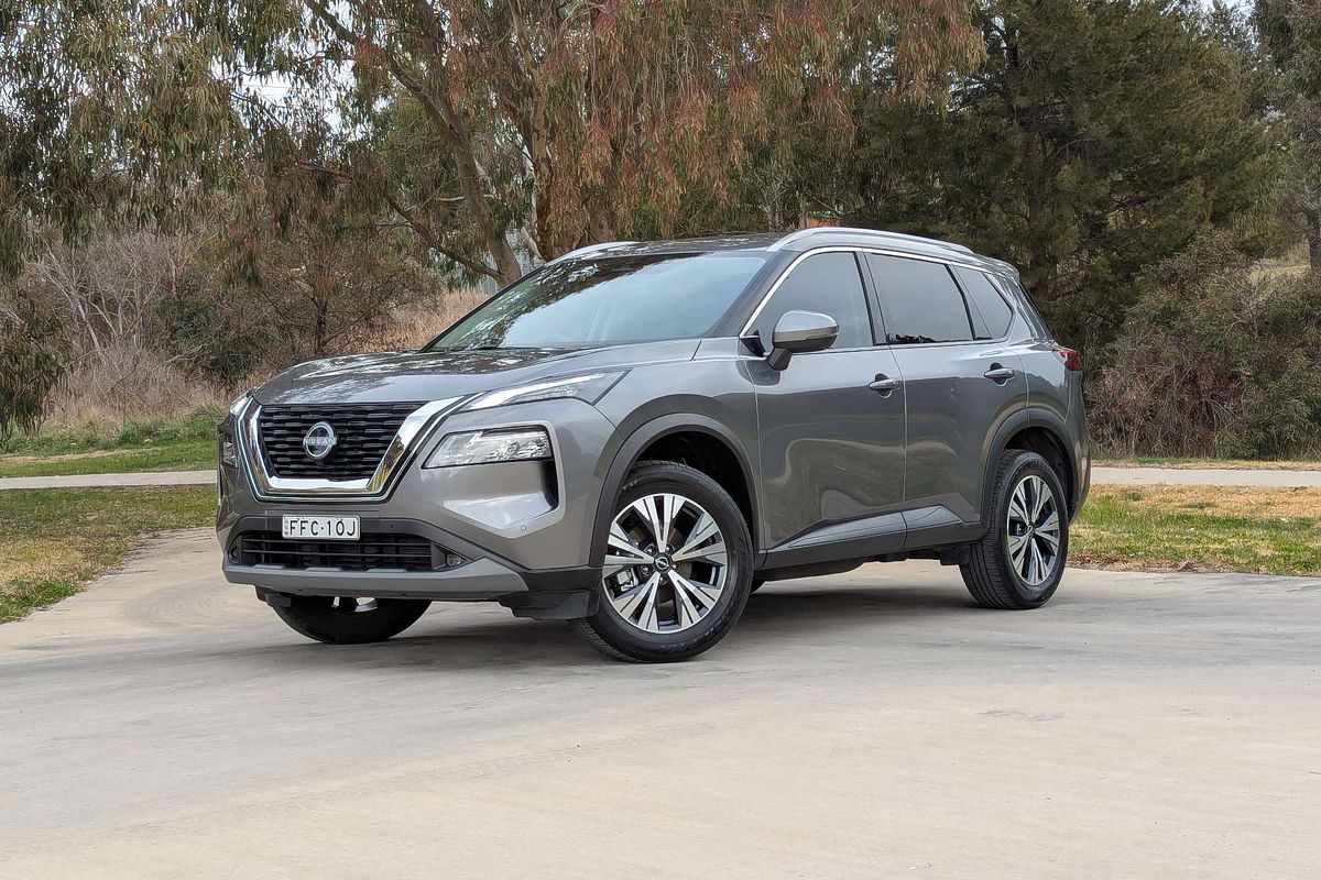 2023 Nissan X-TRAIL ST-L T33