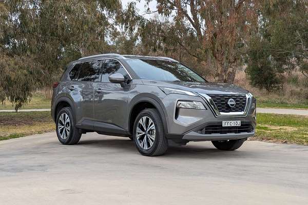 2023 Nissan X-TRAIL ST-L T33