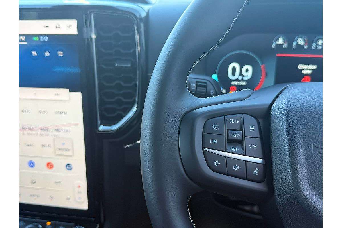 2025 Ford Ranger Platinum 4X4 3.0L