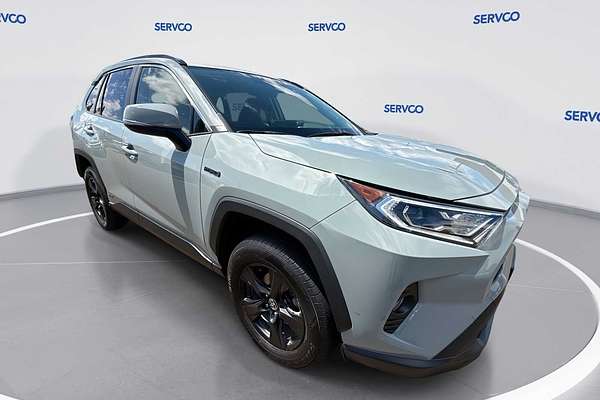2021 Toyota RAV4 Hybrid XLE