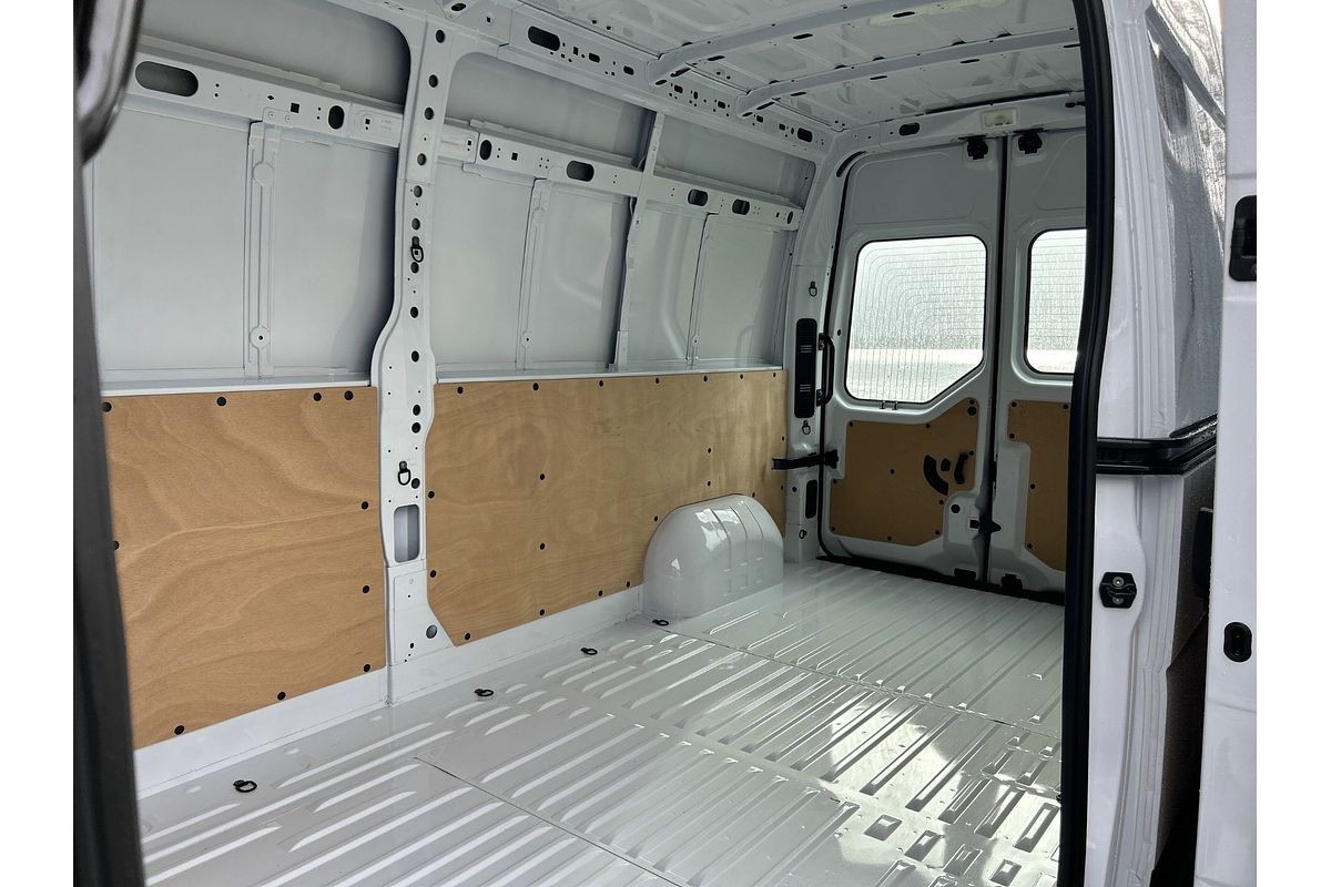 2023 Renault Master Pro 110kW X62 Phase 2 LWB