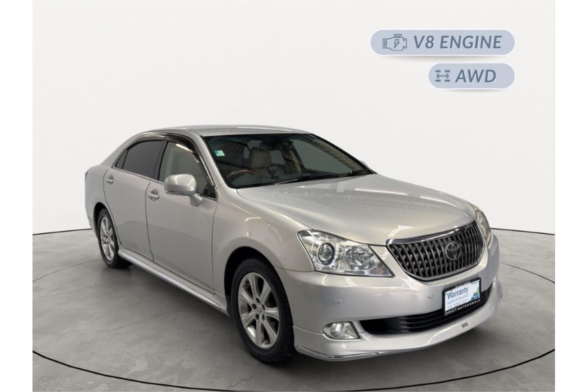 2012 Toyota Crown Majesta I-four 4WD