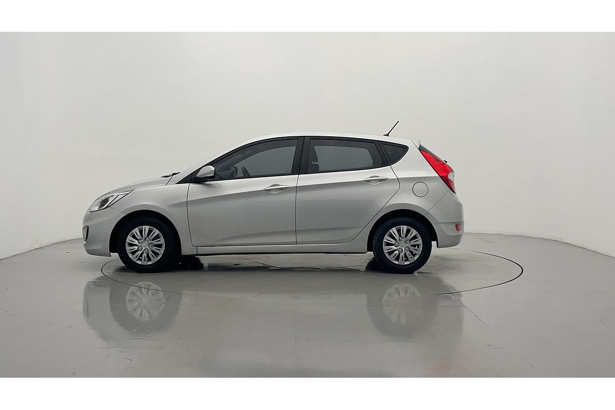 2015 Hyundai Accent Active RB3