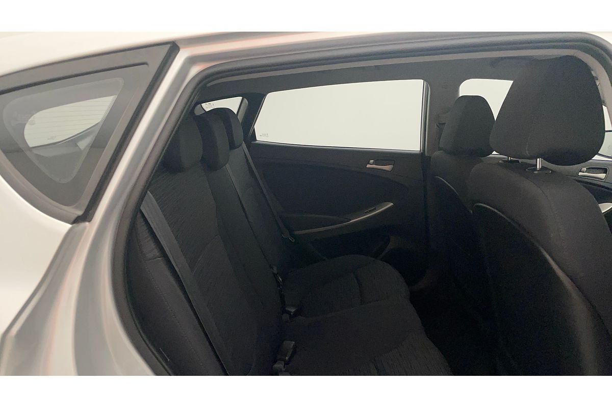 2015 Hyundai Accent Active RB3