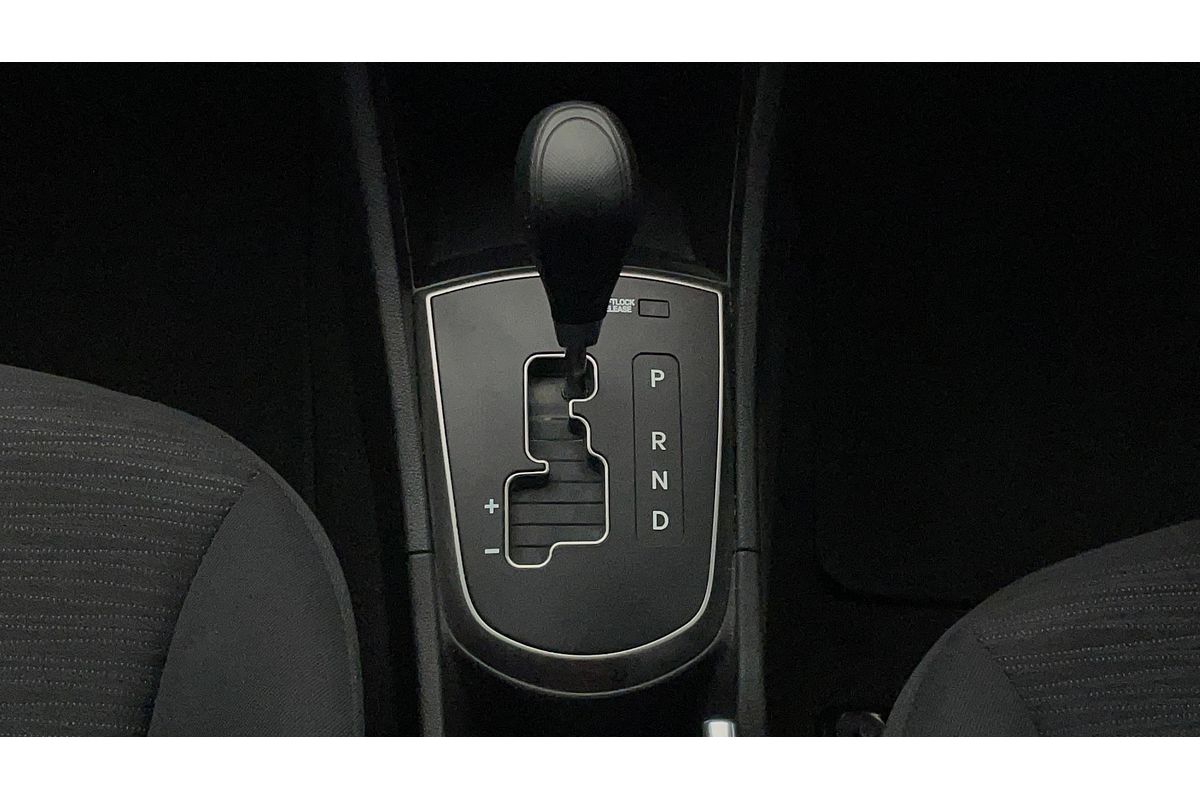 2015 Hyundai Accent Active RB3