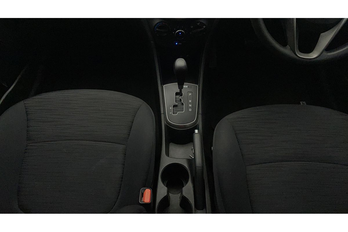 2015 Hyundai Accent Active RB3